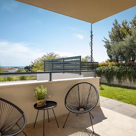 Semesterbostad Belvedere Holidays Novigrad Istria