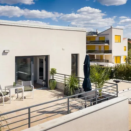Belvedere Holidays